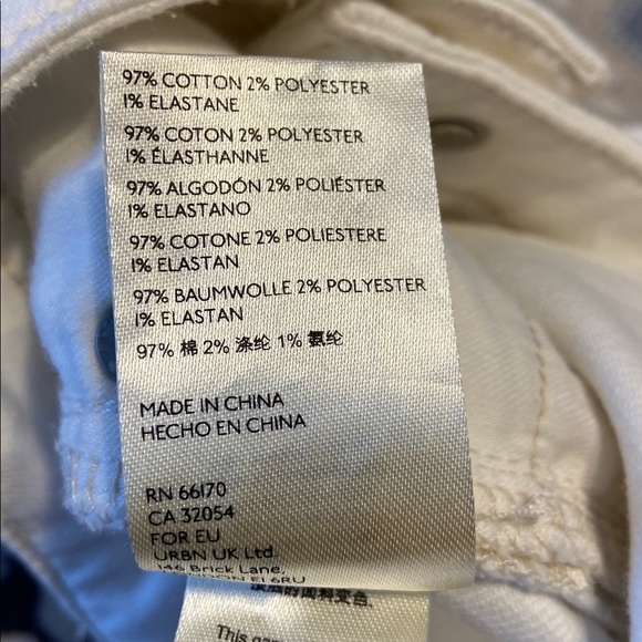 Anthropologie Pilcro Mid Rise Distressed Fit Boyfriend Jeans White Size 25 x 29” - Picture 9 of 14